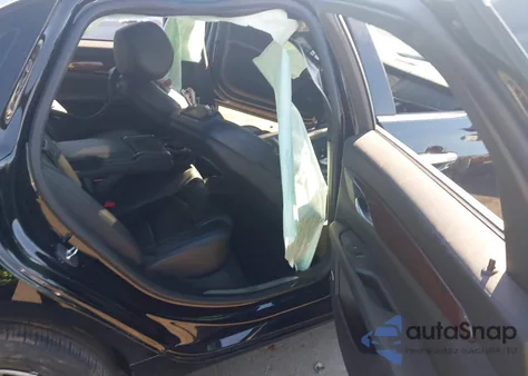 2020 Cadillac Ct6 Awd Luxury z USA, uszkodzony, nr VIN 1G6KB5RS3LU100081